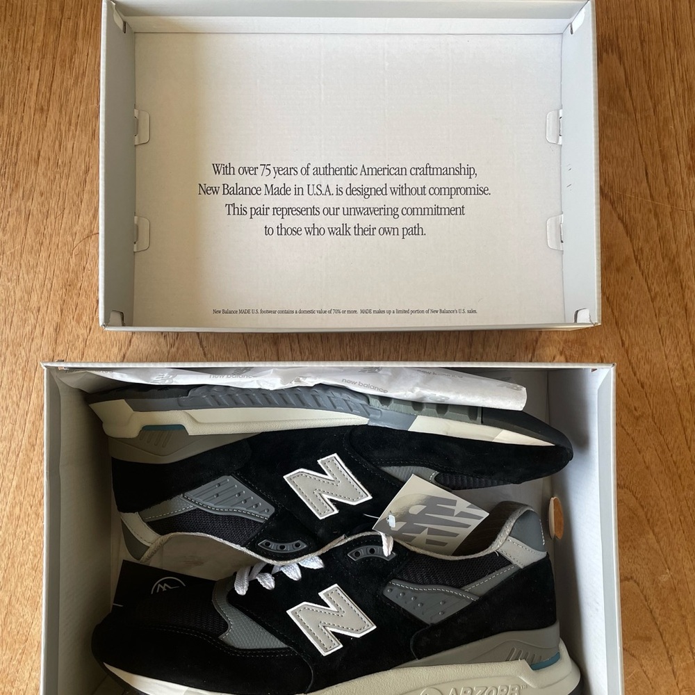 New Balance Black and Gray Sneakers